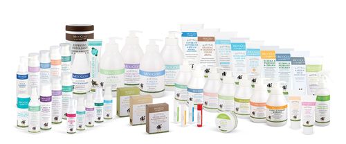 Moo Goo product group shot no background